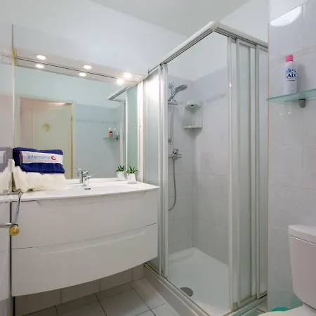 Appartement Le Chant De La By Interhome *