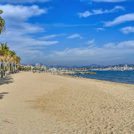 Le Chant De La By Interhome Fréjus