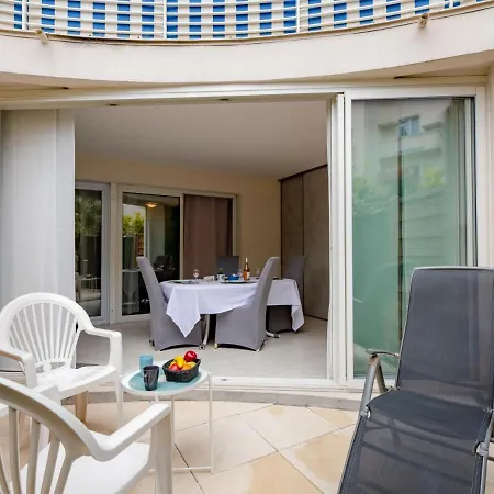 Le Chant De La By Interhome Apartment Frejus