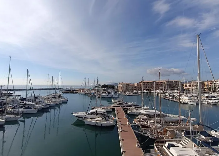 Le Chant De La By Interhome * Fréjus
